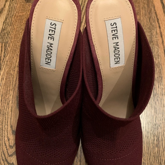 Steve Madden Drastic Mule in Burgundy LIKE NEW - Picture 5 of 8